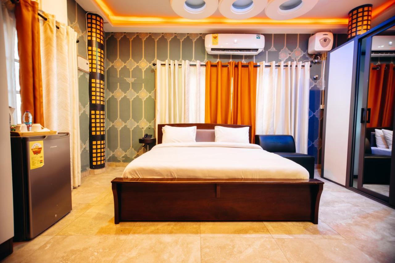 Plus 33 Hotel Nungua Ngoại thất bức ảnh
