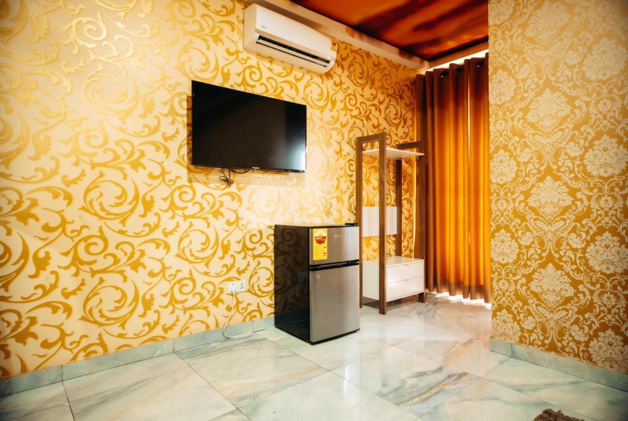 Plus 33 Hotel Nungua Ngoại thất bức ảnh